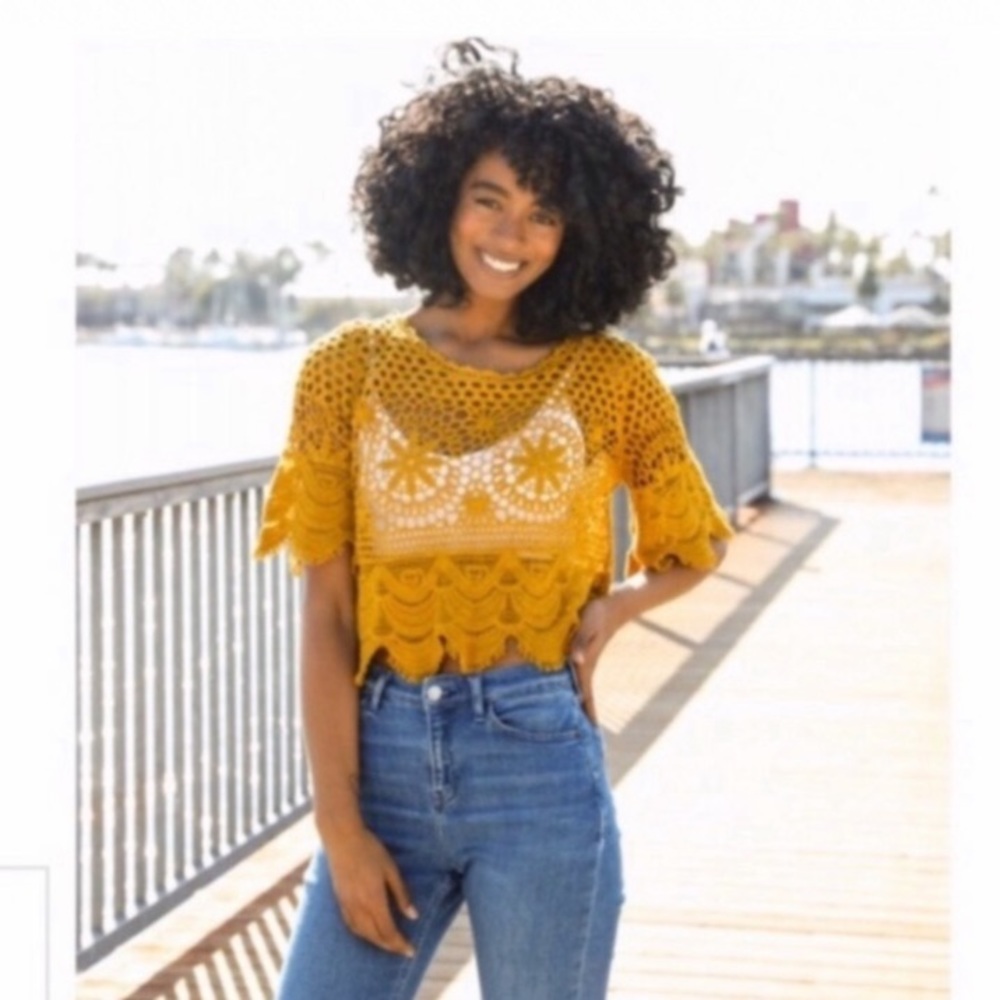 Crochet Short Sleeve Crop Top